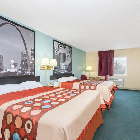 Super 8 By Wyndham Carthage Hotell Exteriör bild